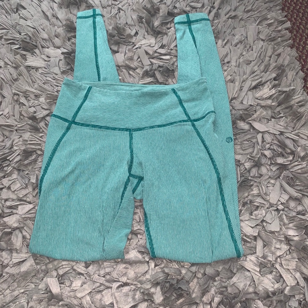 Lululemon stripe legging green - Picture 5 of 8